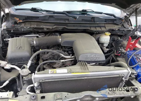 2018 Ram 1500 Slt 4X4 6'4 Box z USA, uszkodzony, nr VIN 1C6RR7GG0JS120371